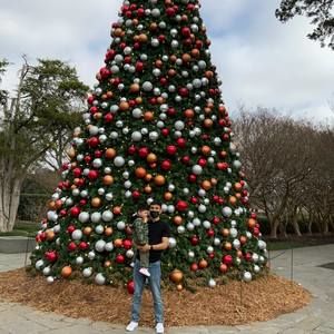 Meet your Posher, Cedric